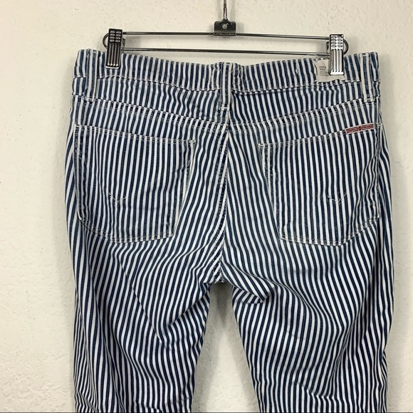 ❤️ HUDSON Mid-rise Nico Super Skinny Ankle Jeans - Picture 4 of 9